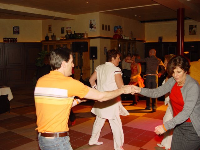 everybodydance.jpg