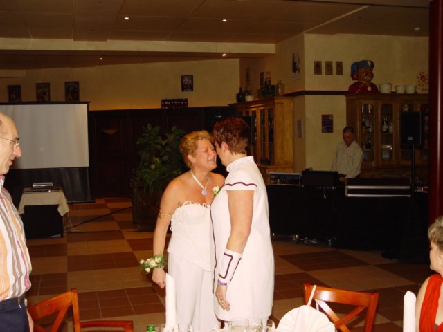 dinnermartineandkarin.jpg